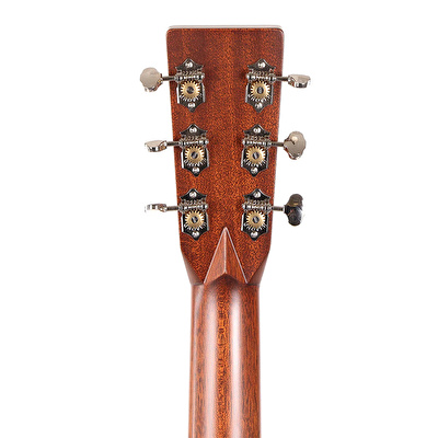 Martin HD-28 Akustik Gitar